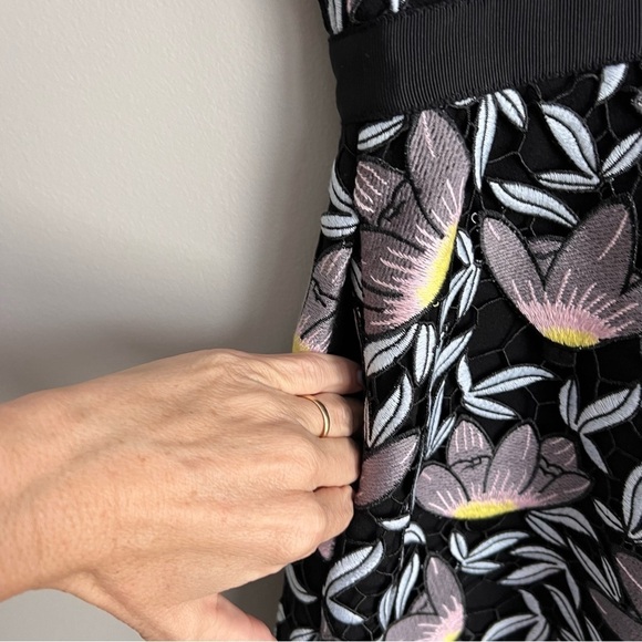 SELF PORTRAIT BABY BLUE PEONY MINI DRESS NEW Size 4 Tuckernuck Shopbop floral - Picture 5 of 9